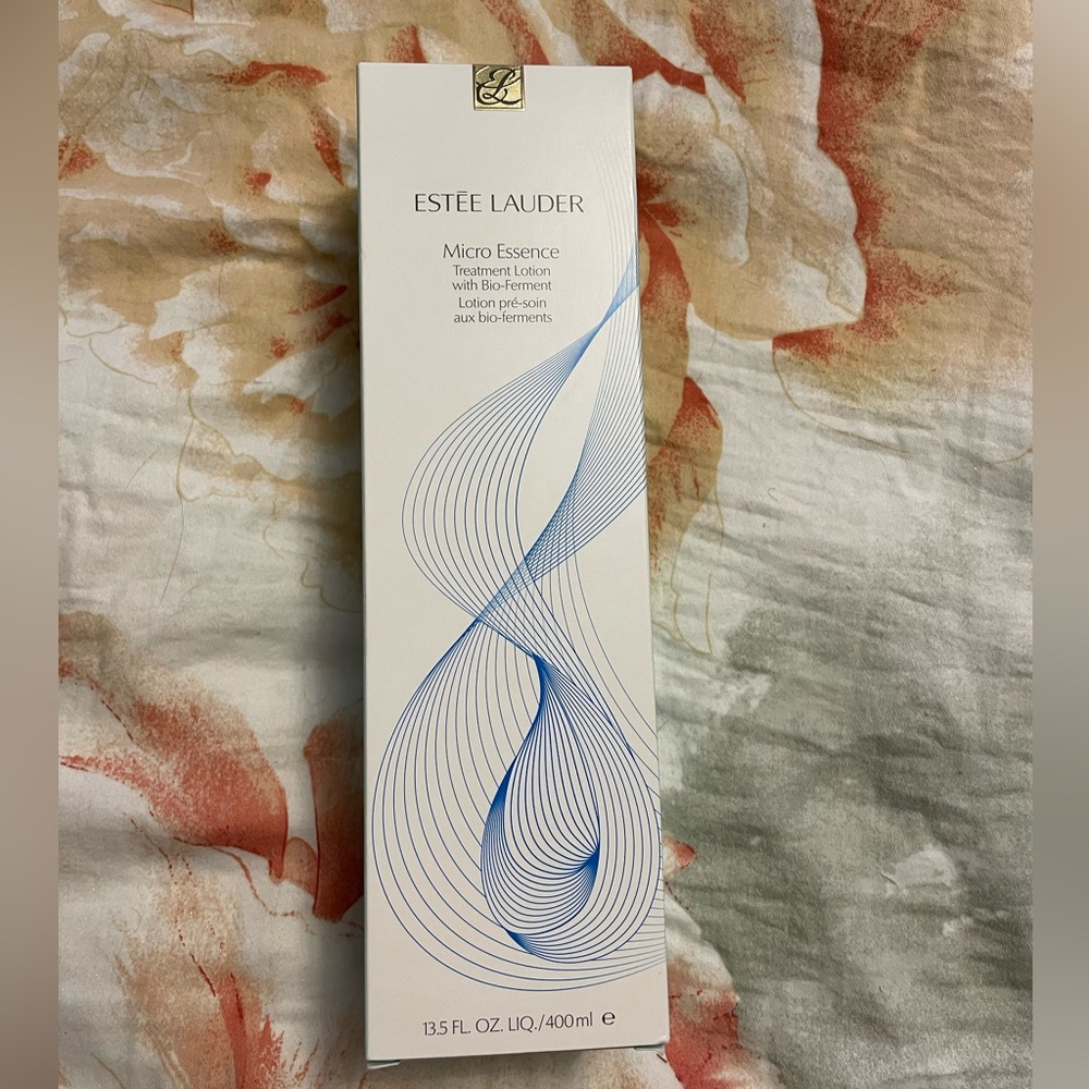 Estée Lauder Micro Essence (400mL)